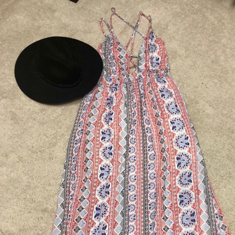 Pretty Maxi Dress with spaghetti straps
